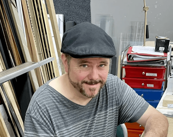 Tim Bartlett - Framer and restorer